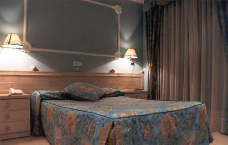 Hotel Piccadilly Sitges Kültér fotó