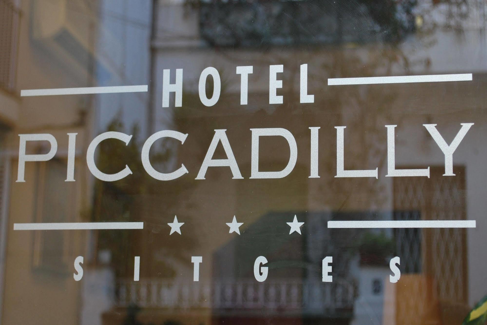 Hotel Piccadilly Sitges Kültér fotó